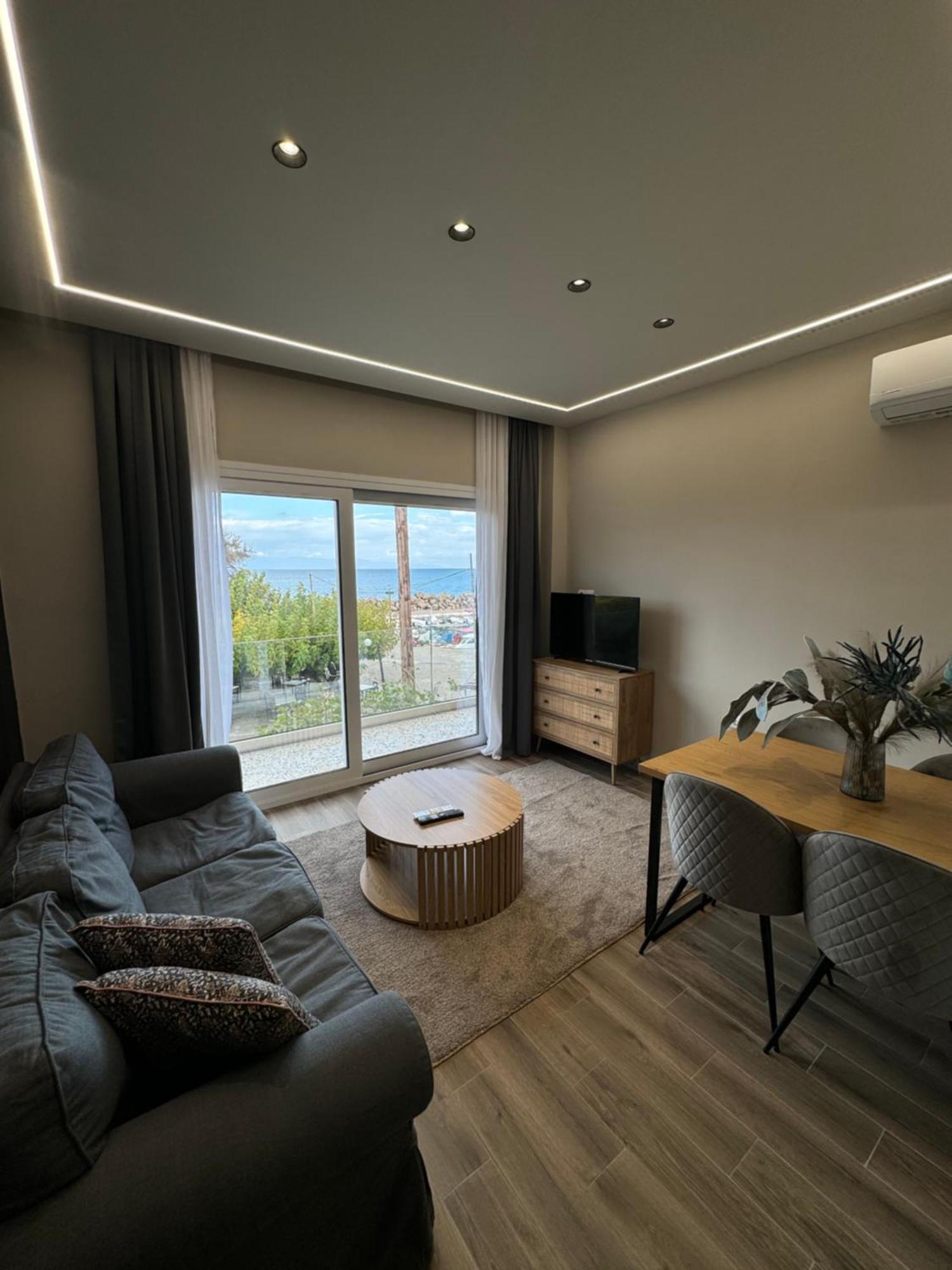 Artemis Apartments Diakopto Dış mekan fotoğraf