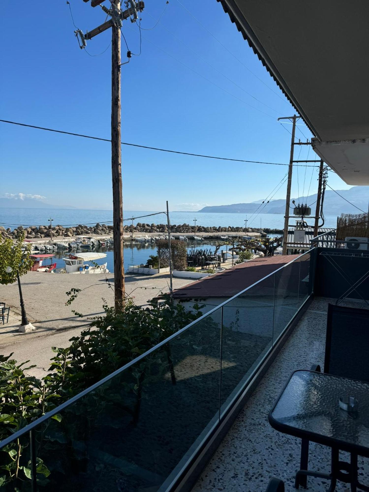 Artemis Apartments Diakopto Dış mekan fotoğraf